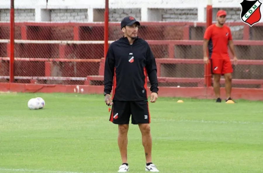 Rubens Sambueza dejó de ser DT de Deportivo Maipú