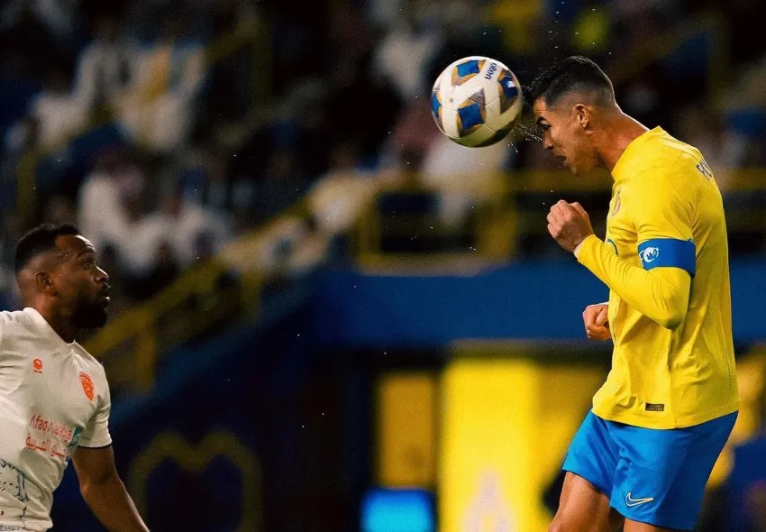 Momentos del remate de Cristiano con la cabeza