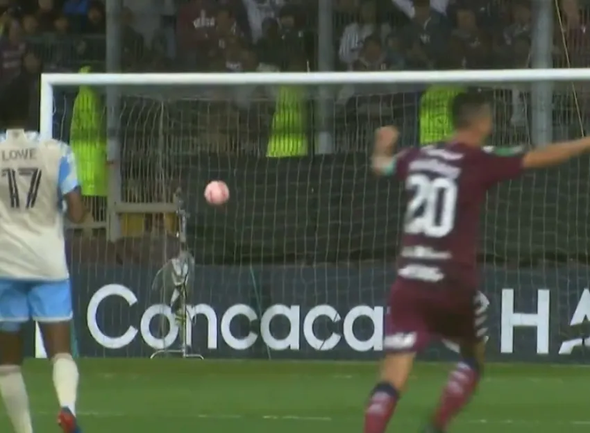 El error que les costó el primer gol
