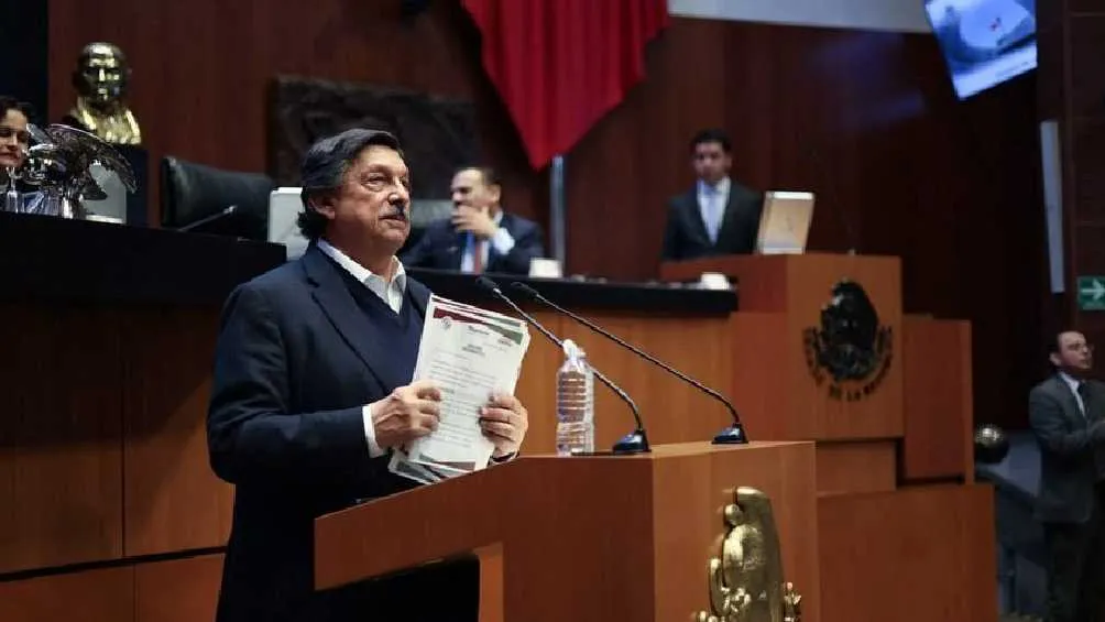 IG: @ngomezurrutia El senador Napoleón Gómez Urrutia presentó esta iniciativa para reformar el artículo 87 de la Ley Federal del Trabajo.