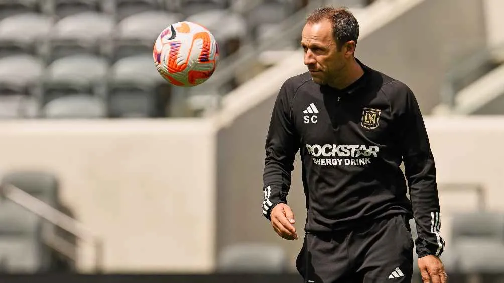 MEXSPORT Cherundolo no le cierra las puertas