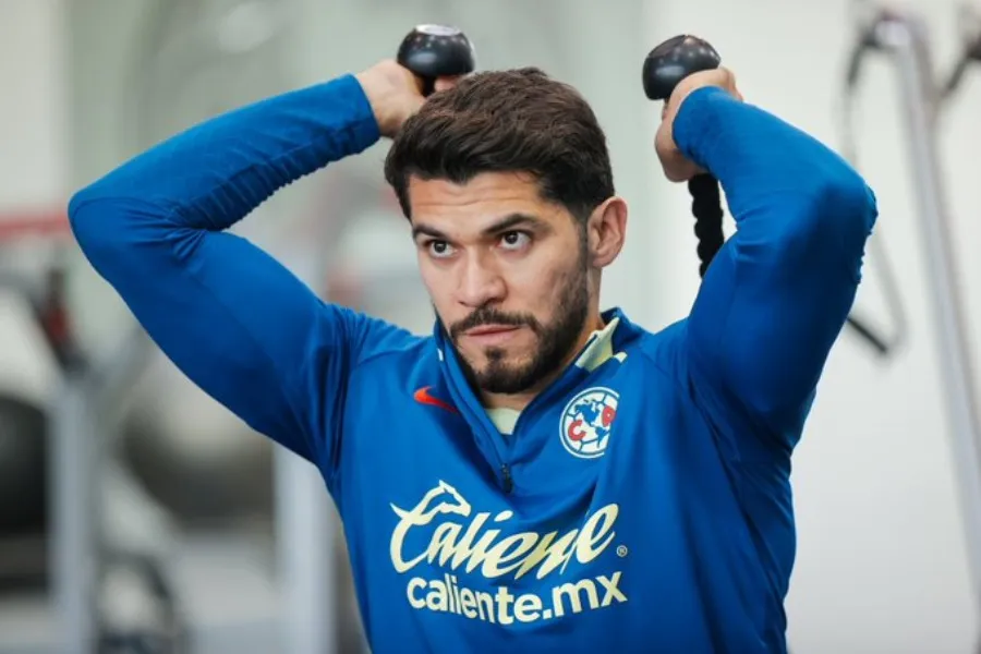 TWITTER: @ClubAmerica Henry Martín en los trabajos regenerativos