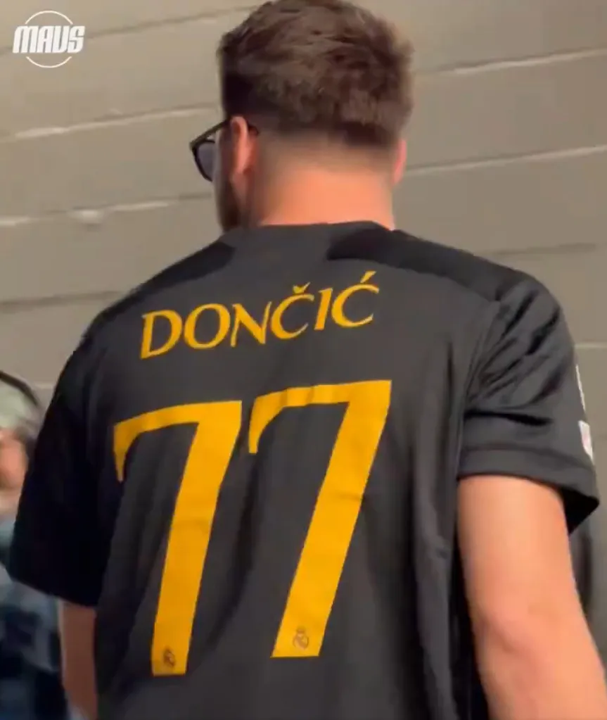 El jersey de Doncic tenía su propio número y nombre