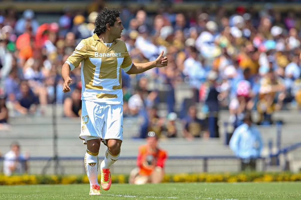 Martín Bravo durante un partido