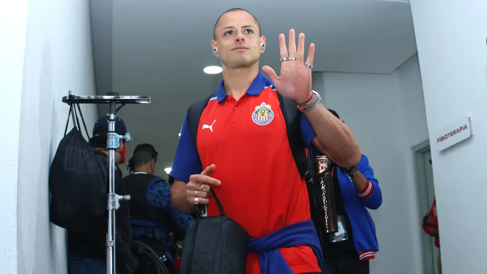 IMAGO7 Chicharito enntró al campo al 88'