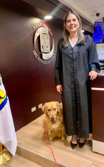 'Golda' con la fiscal del Estado de Sonora.