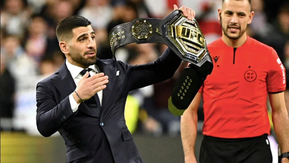 Topuria en la cancha del Bernabéu