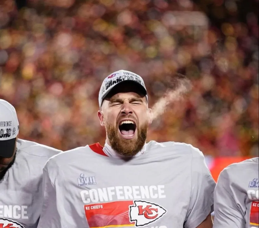INSTAGRAM: @nfl Travis Kelce, ala cerrada de Kansas City Chiefs