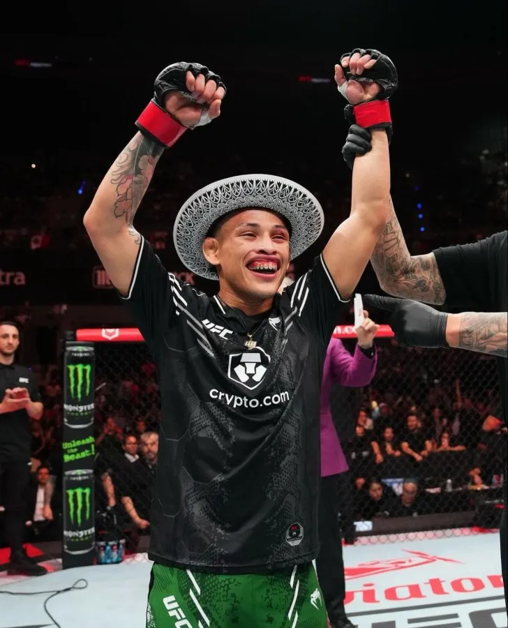 INSTAGRAM: @ufc Luis Ronaldo “Lazy Boy” Rodríguez en UFC México