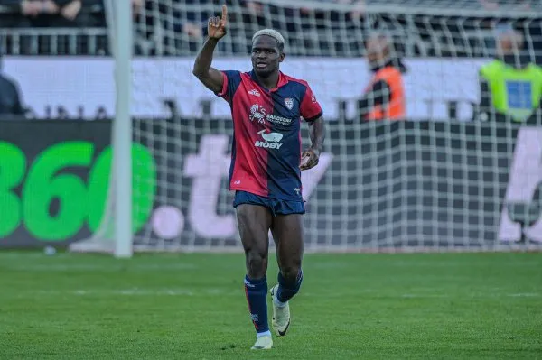 AP Luvumbo empató el partido en los últimos segundos