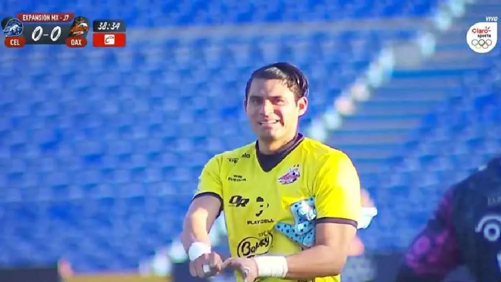 El portero vio la roja