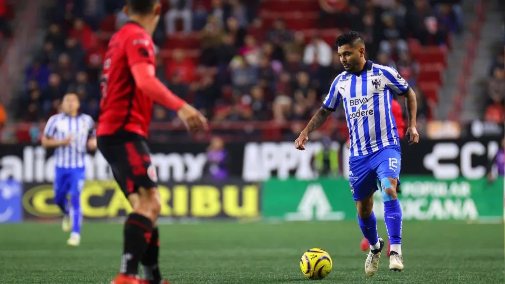 Tecatito Corona ante Xolos