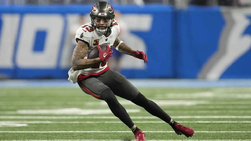 Evans apunta a dejar Tampa Bay