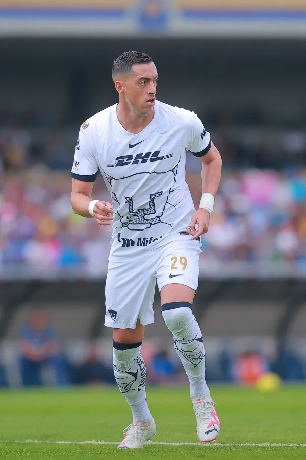 MEXSPORT Rogelio Funes Mori en su debut con Pumas