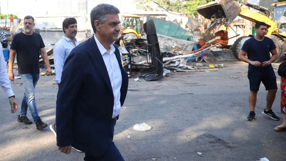 @jorgemacri Macri durante un operativo minutos antes del susto por la rata