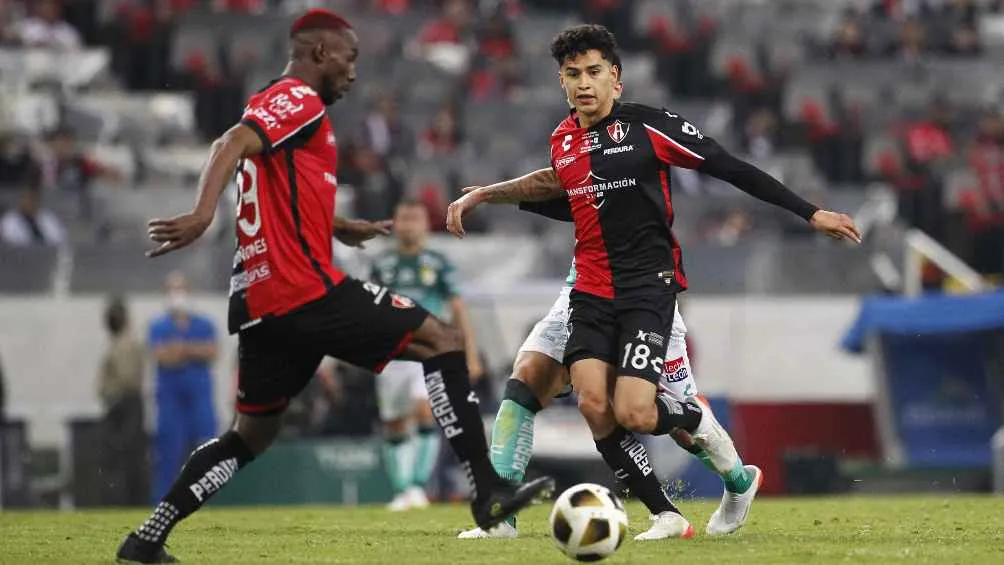 El delantero firmó los asientos