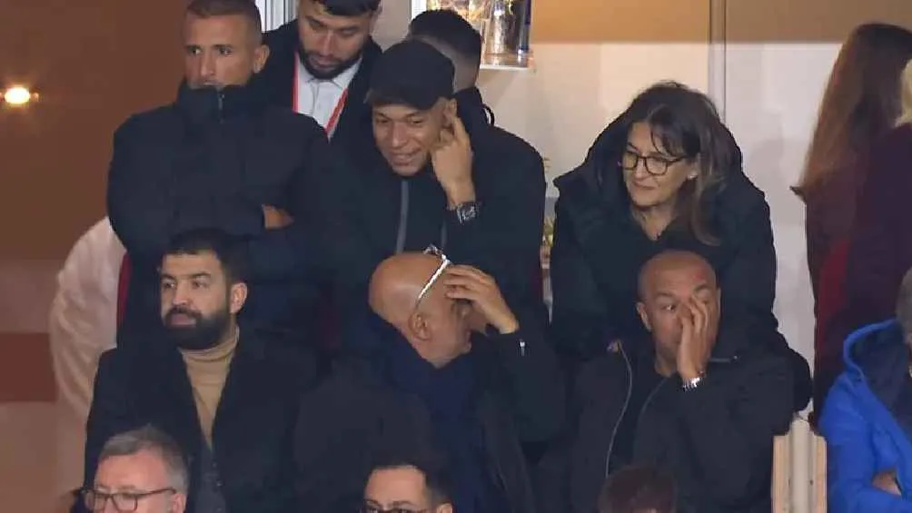 No acabó el partido con sus compañeros