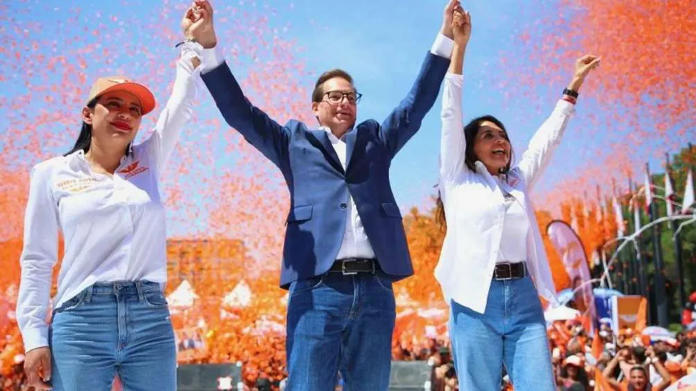 Salomón Chertorivski propone dos nuevas líneas del Metro que vayan de norte a sur.