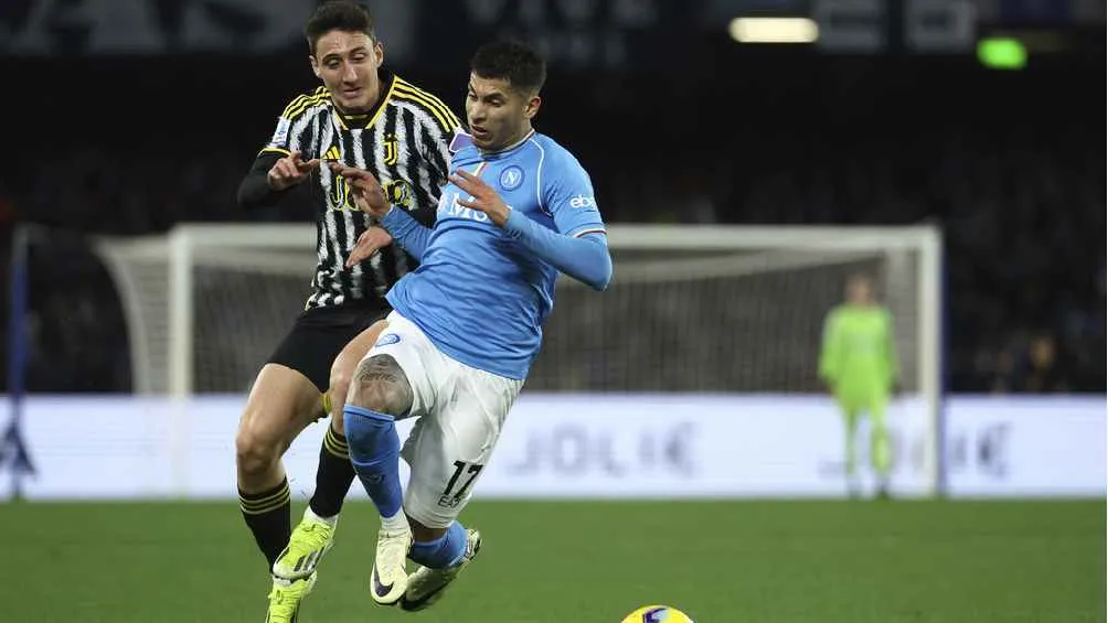 Napoli sacó el tirunfo agónico