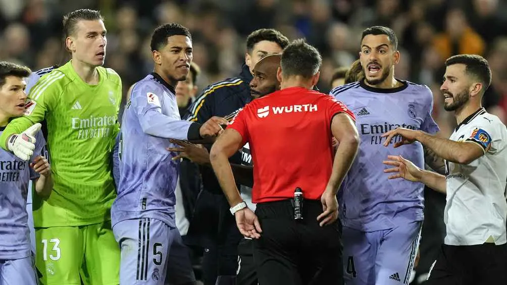 El partido acabó en polémica