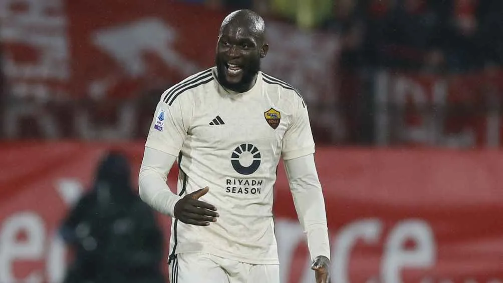 AP Lukaku habla 5 idiomas