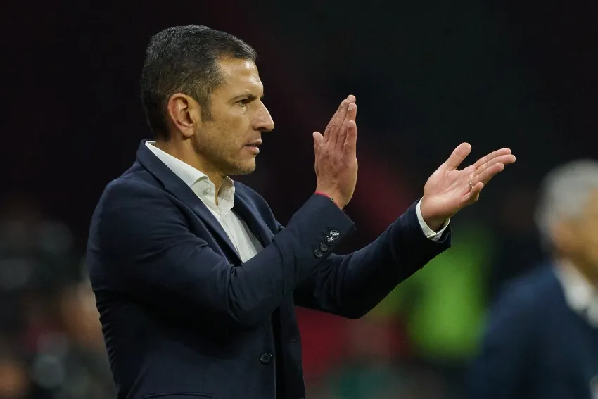 Jaime en partido con Selección