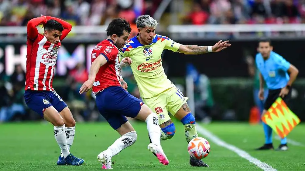 Los excompañeros se enfrentaron