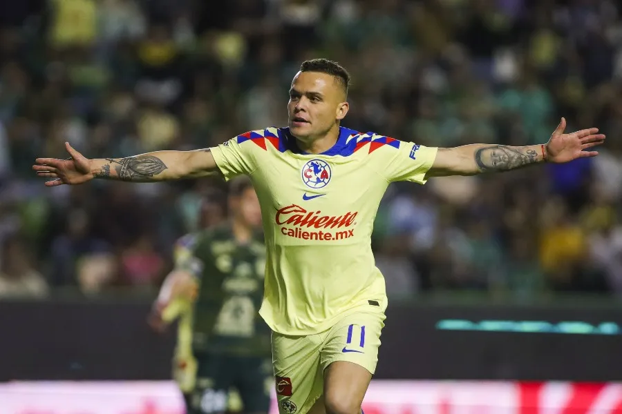 Jonathan Rodríguez ha anotado 21 goles con América