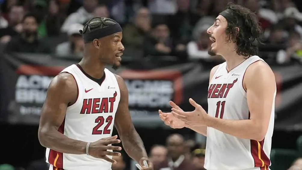 AP Heat dejó ir la victoria