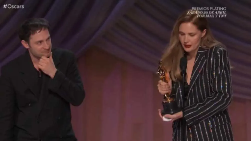 CAPTURA DE PANTALLA: Twitter: @Juanjo_guerreroc La película francesa sorprendió al llevarse la estatuilla.