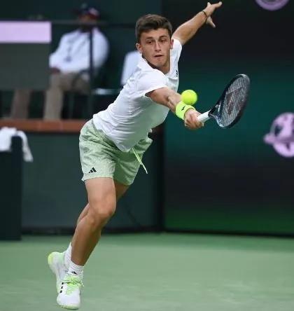 Nardi, en acción contra Nole