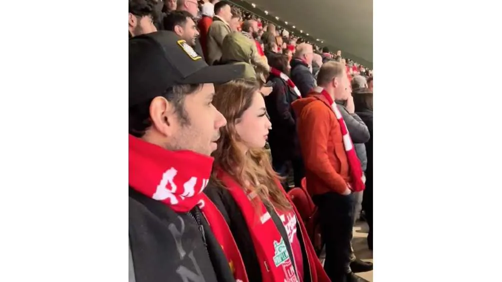 Sofía Zavala compartió un video junto a Werever en un partido del Liverpool.
