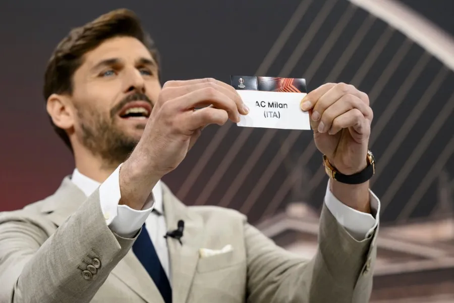 Milan jugará ante la Roma en 4tos