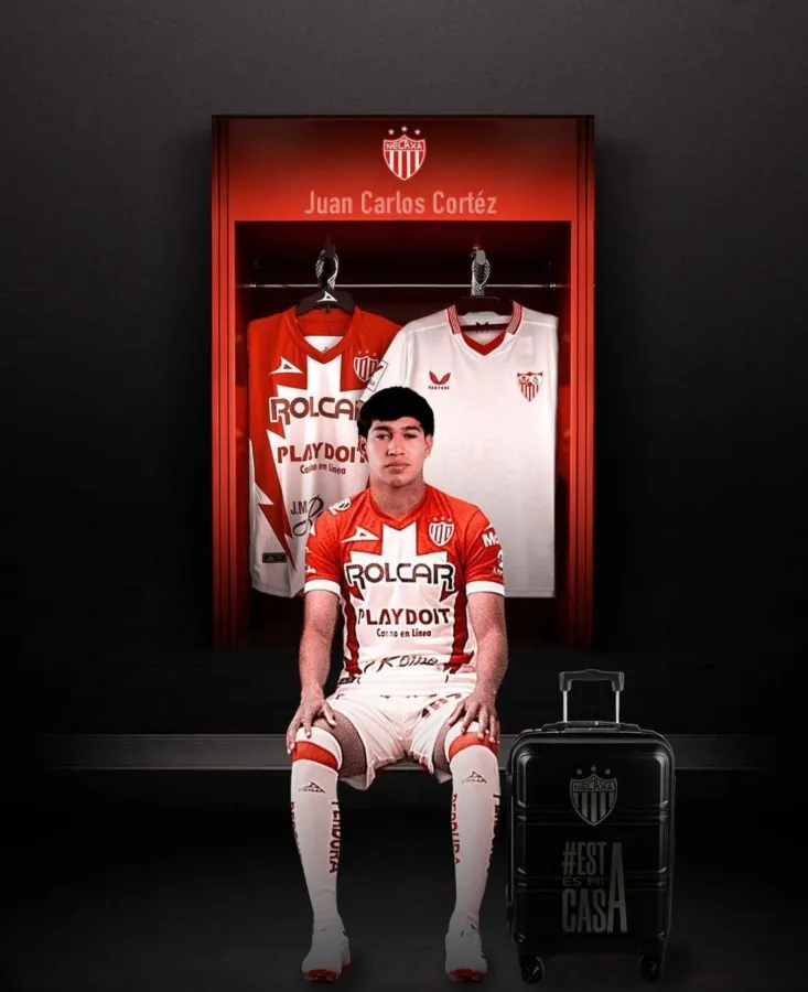 Juan Carlos Cortéz Vásquez salió al Sevilla