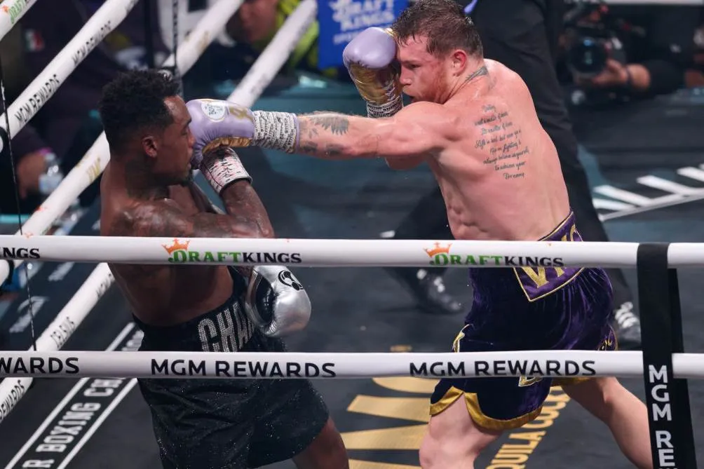 Canelo ante Jermell Charlo