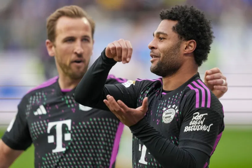 Kane salió lesionado