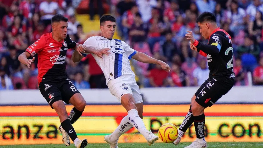 Rayados se mantiene líder, Atlas se hunde en la tabla