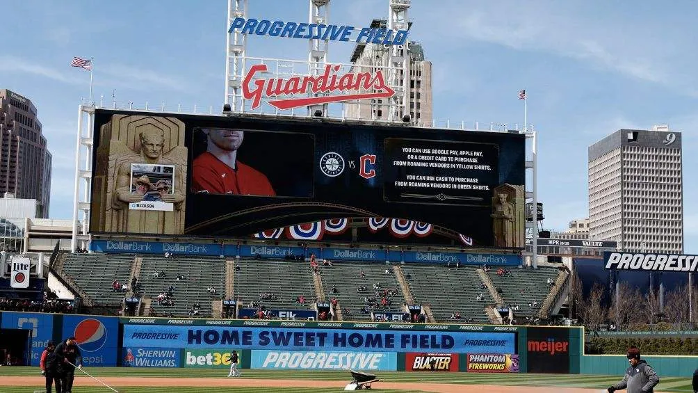 El estadio con el nombre de los Guardians