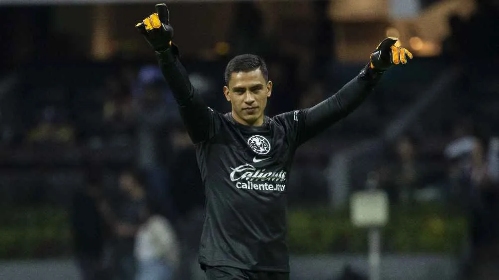 MEXSPORT Guardado ve a Malagón de titular