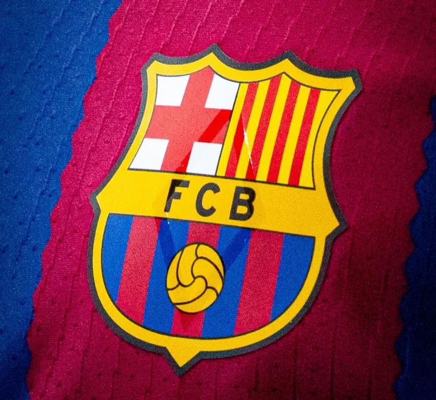 Barcelona sigue envuelto en controversia