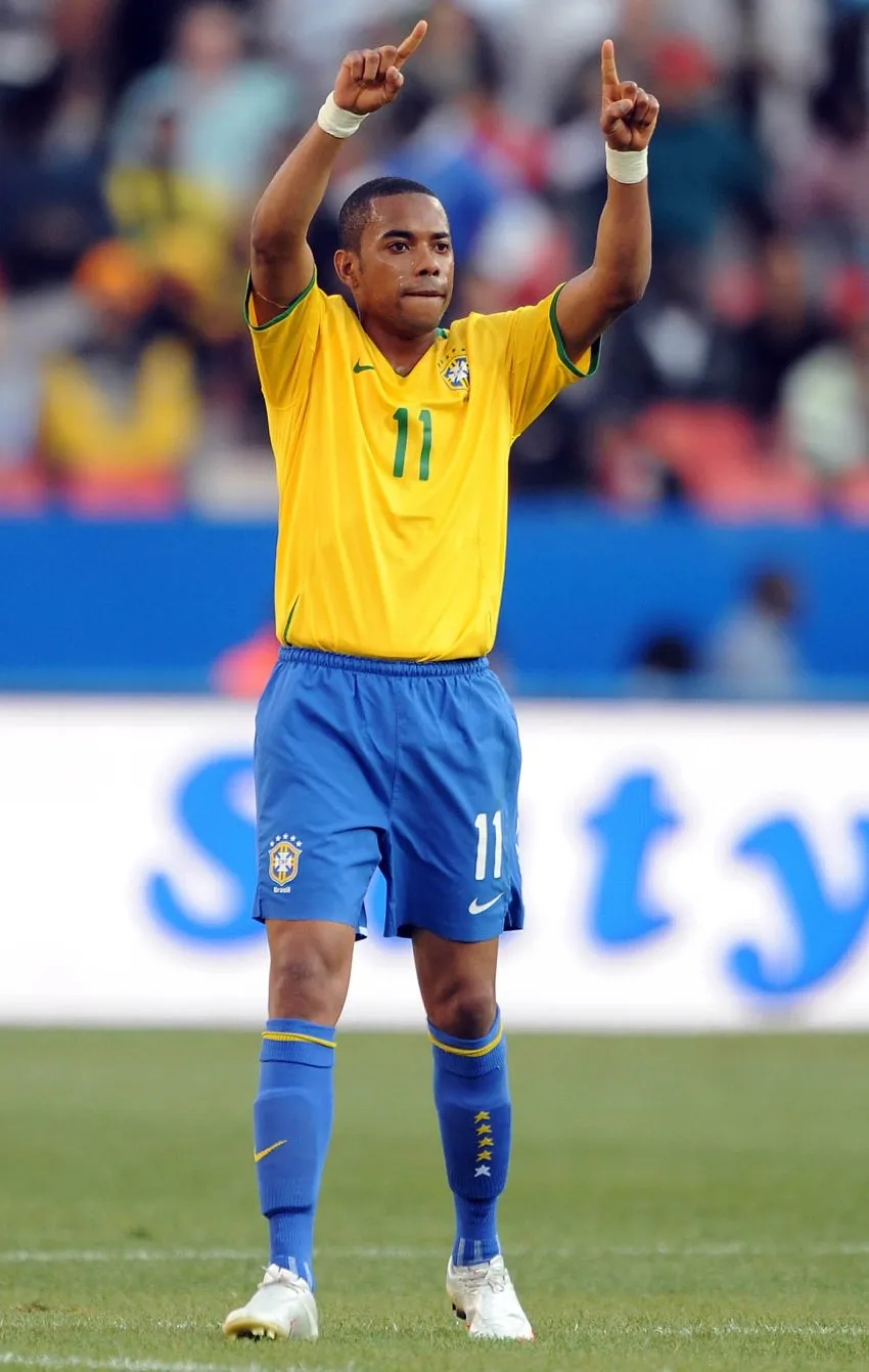 Robinho pasará 9 años en prisión por violación