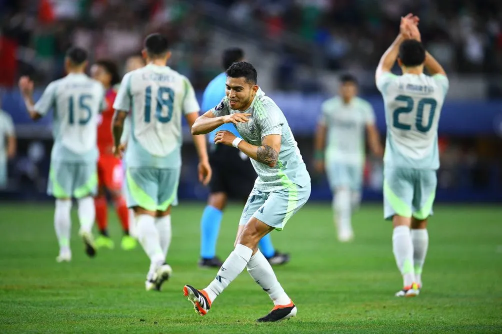 MEXSPORT El 'Maguito' hizo el tercer gol del partido ante Panamá