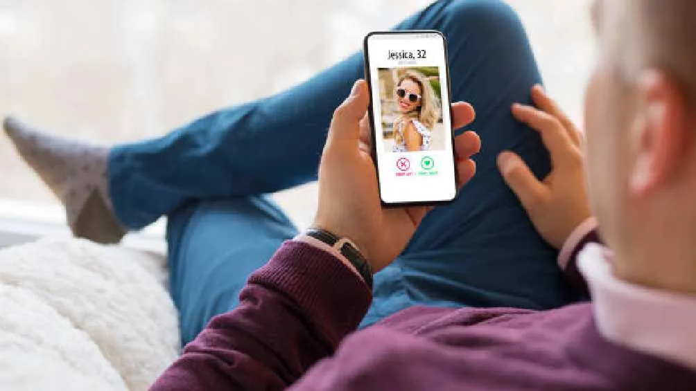 Es común que los estafadores usen fotografías y perfiles falsos.