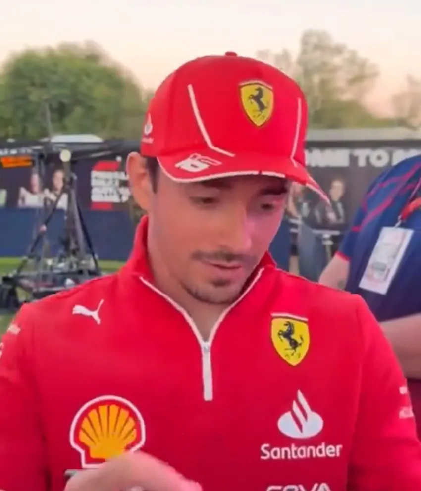 El momento donde se da cuenta Charles