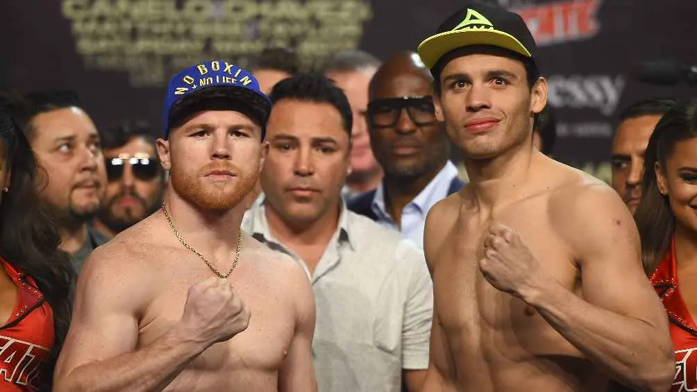 'El Hijo de la Leyenda' antes de enfrentar a Canelo