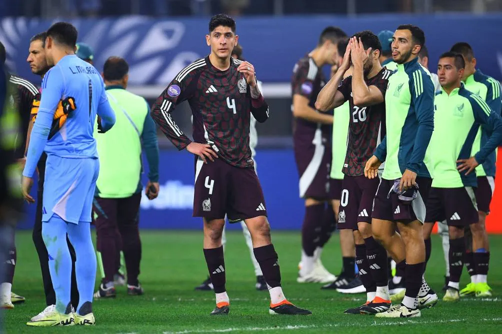Jugadores de México tras la derrota en Concacaf