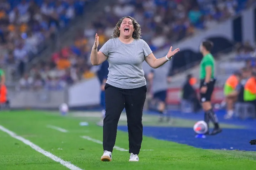 Milagros Martínez en un partido de las Amazonas