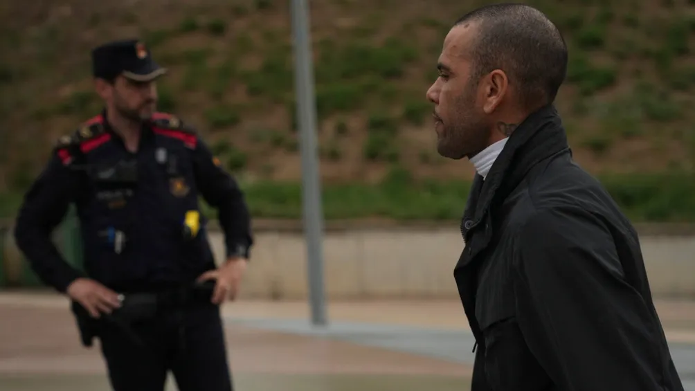 Alves pasó 14 meses en prisión