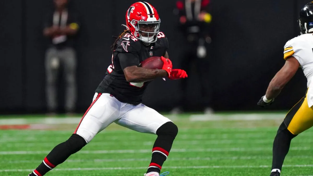 Cordarrelle Patterson llega de Atlanta