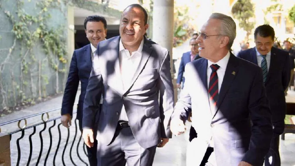 El exfutbolista busca convertirse en diputado federal por Morena.